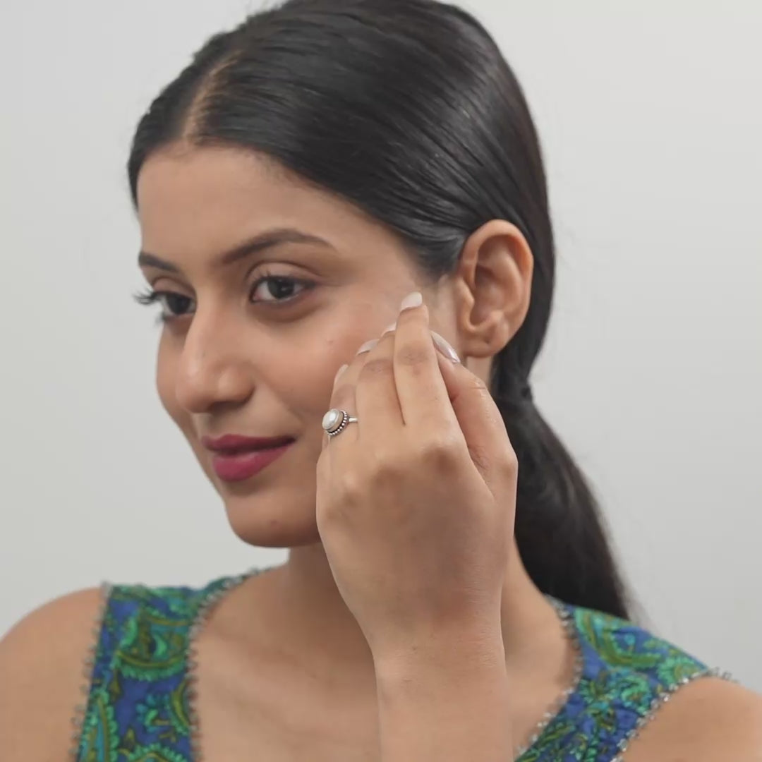 Aavya Ring