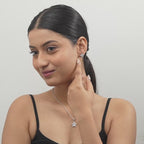 Dhaara Chain And Pendant Set