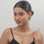 NirjaRatna Chain And Pendant Set