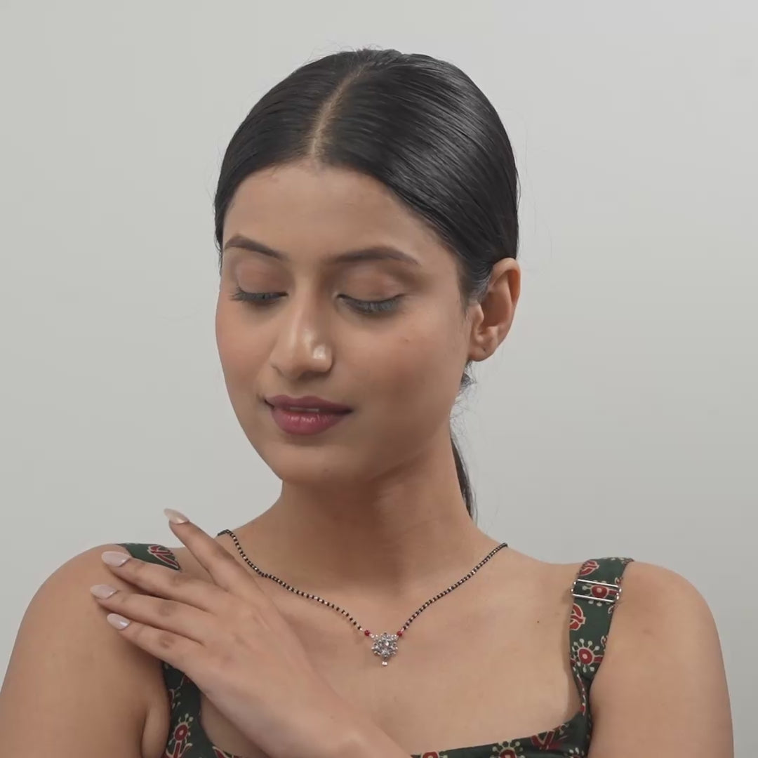 Taralira Mangalsutra