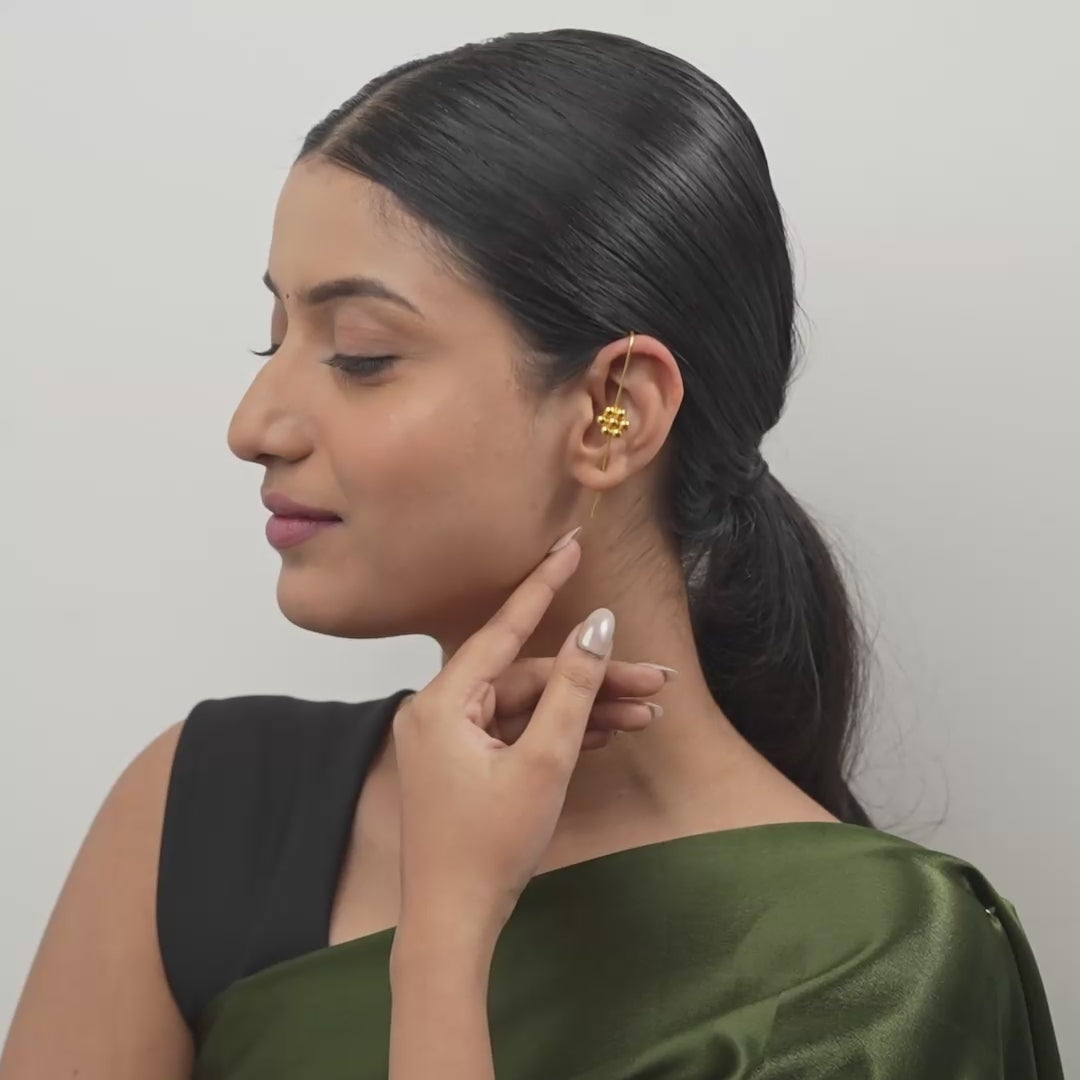 HariniSaaj Earcuff