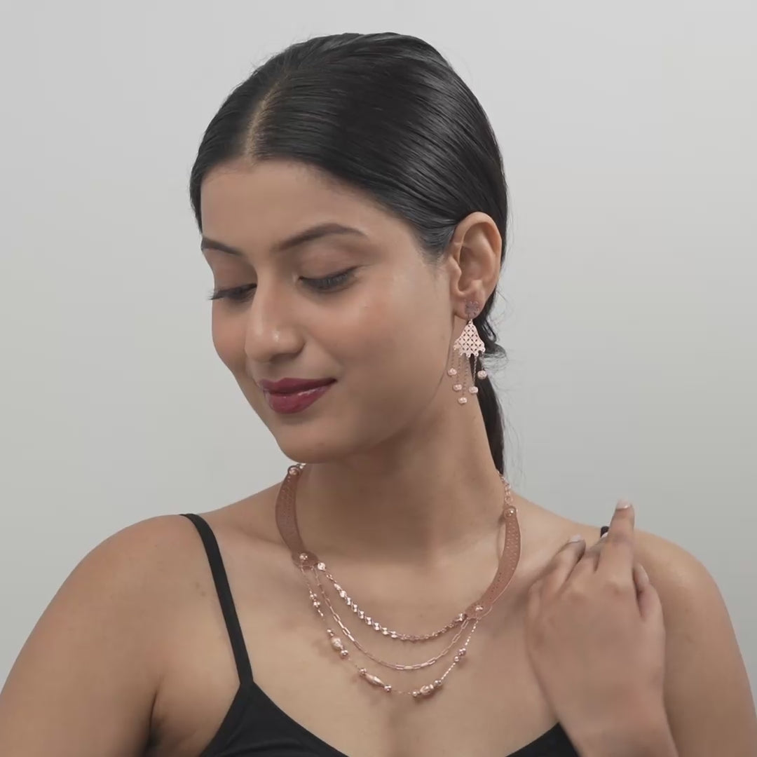 Rupnisha Necklace Set