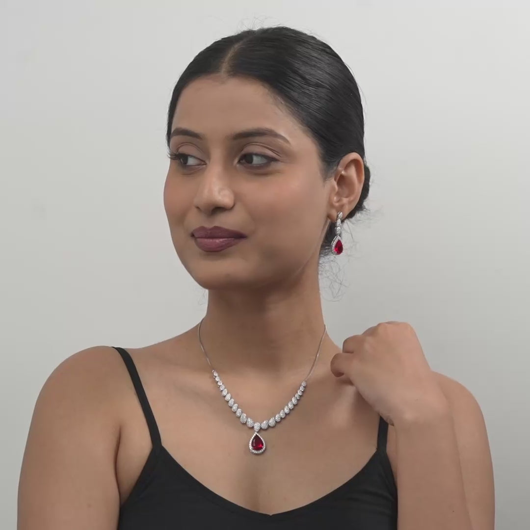 Anvika Necklace Set